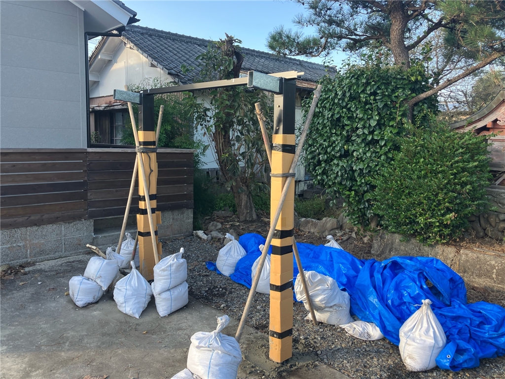 サイクルポート　フーゴミニ　施工中