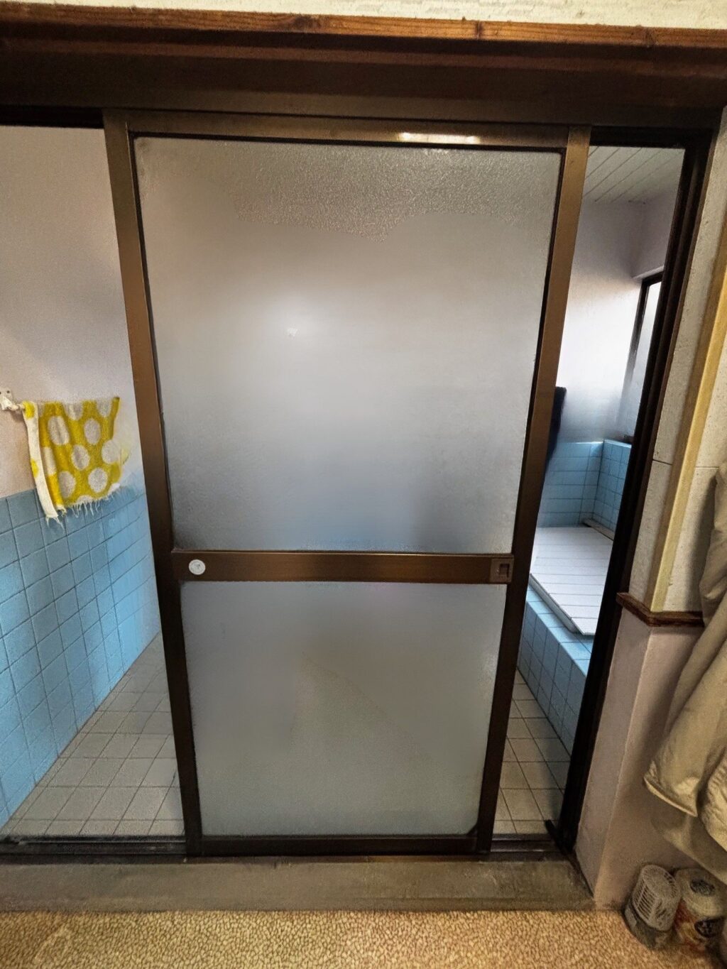 浴室引戸 施工前